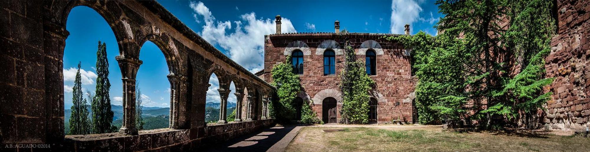 Villa Wine Experience Center - & Wine *